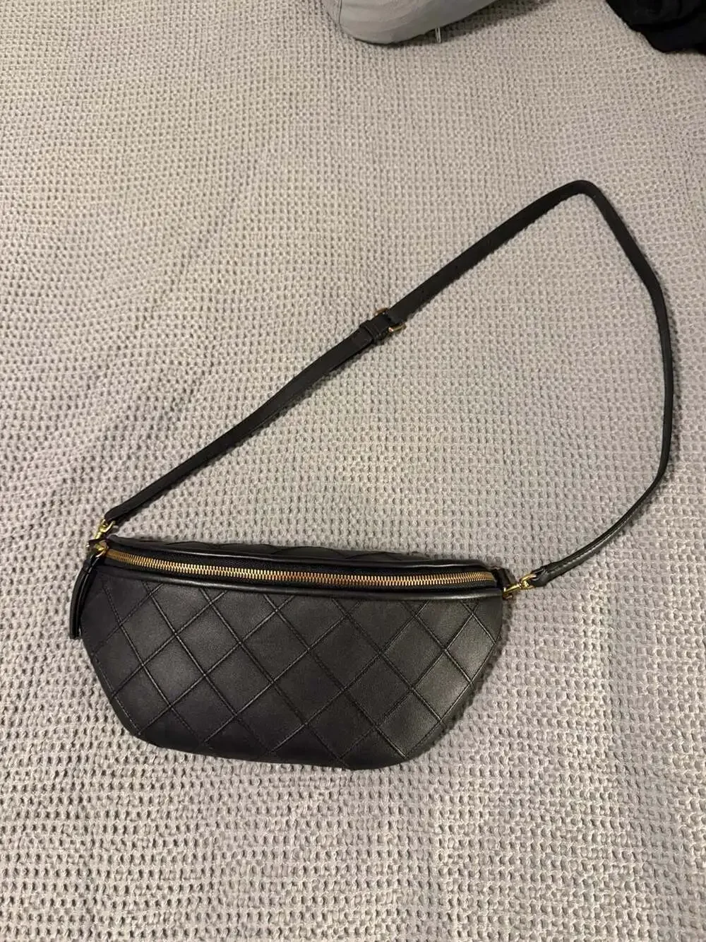 Quince Italian Leather Diamond Quilted Sling Bag Black Belt Bag Crossbody